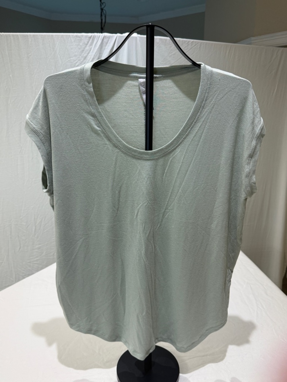 Athleta Light Sage Scoop Neck Tank Top